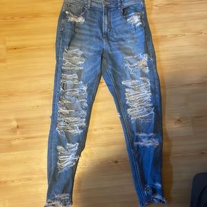 American eagle mom jeans